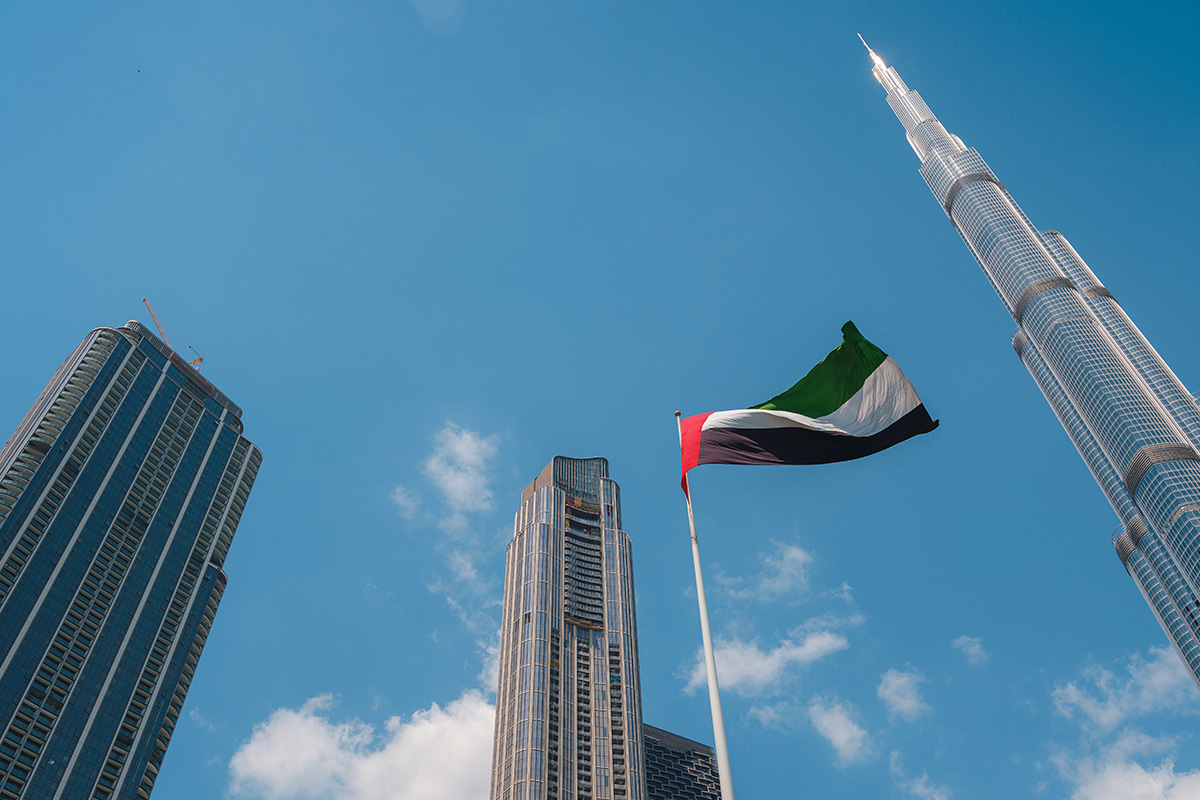 Comparison of Revenue-Based Financing vs Invoice Discounting for SMEs in the UAE